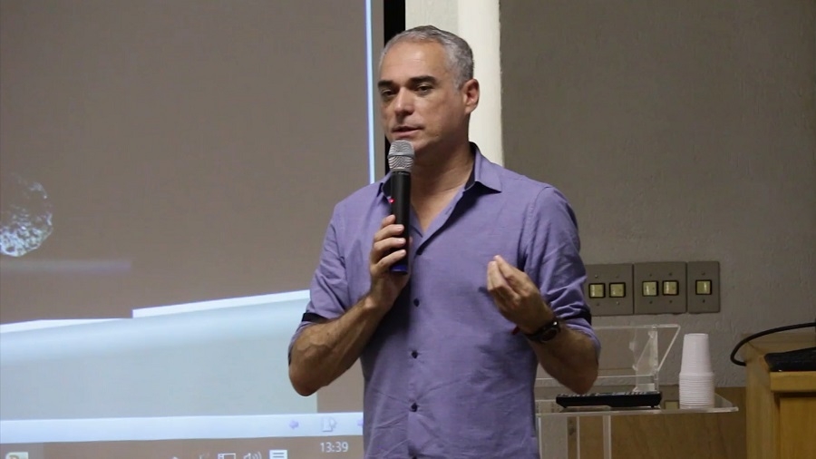 Íntegra - Palestras da Extensão: A filosofia e seu oceano de incertezas