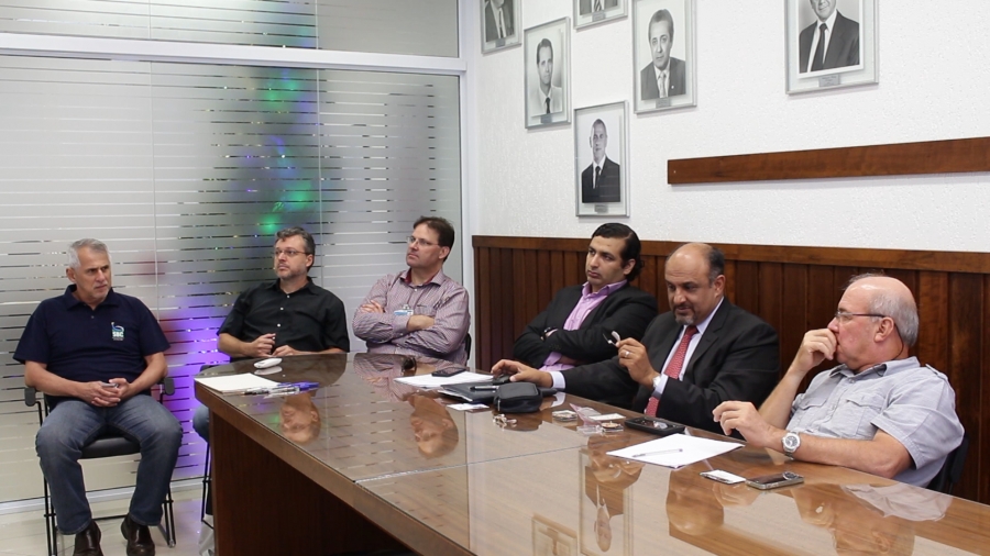 Pesquisa sobre zumbido de ouvido avança com apoio de empresa americana