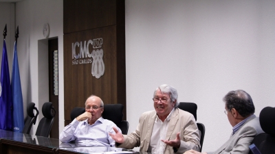 Dois consultores da Fapesp visitam a USP em São Carlos